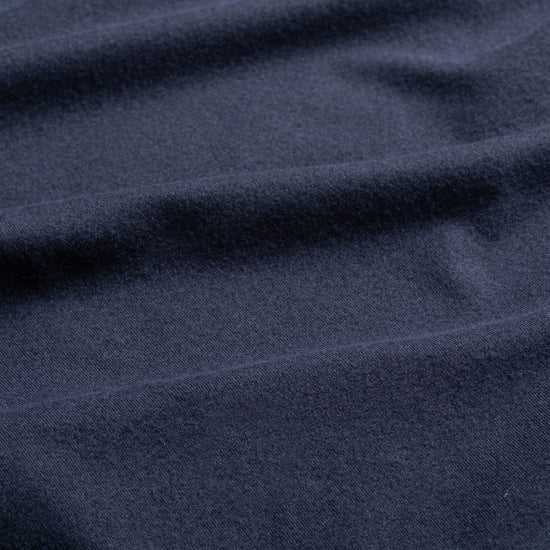 Close-up of the fabric of the Sport Hoodie in Beaufain Blue.